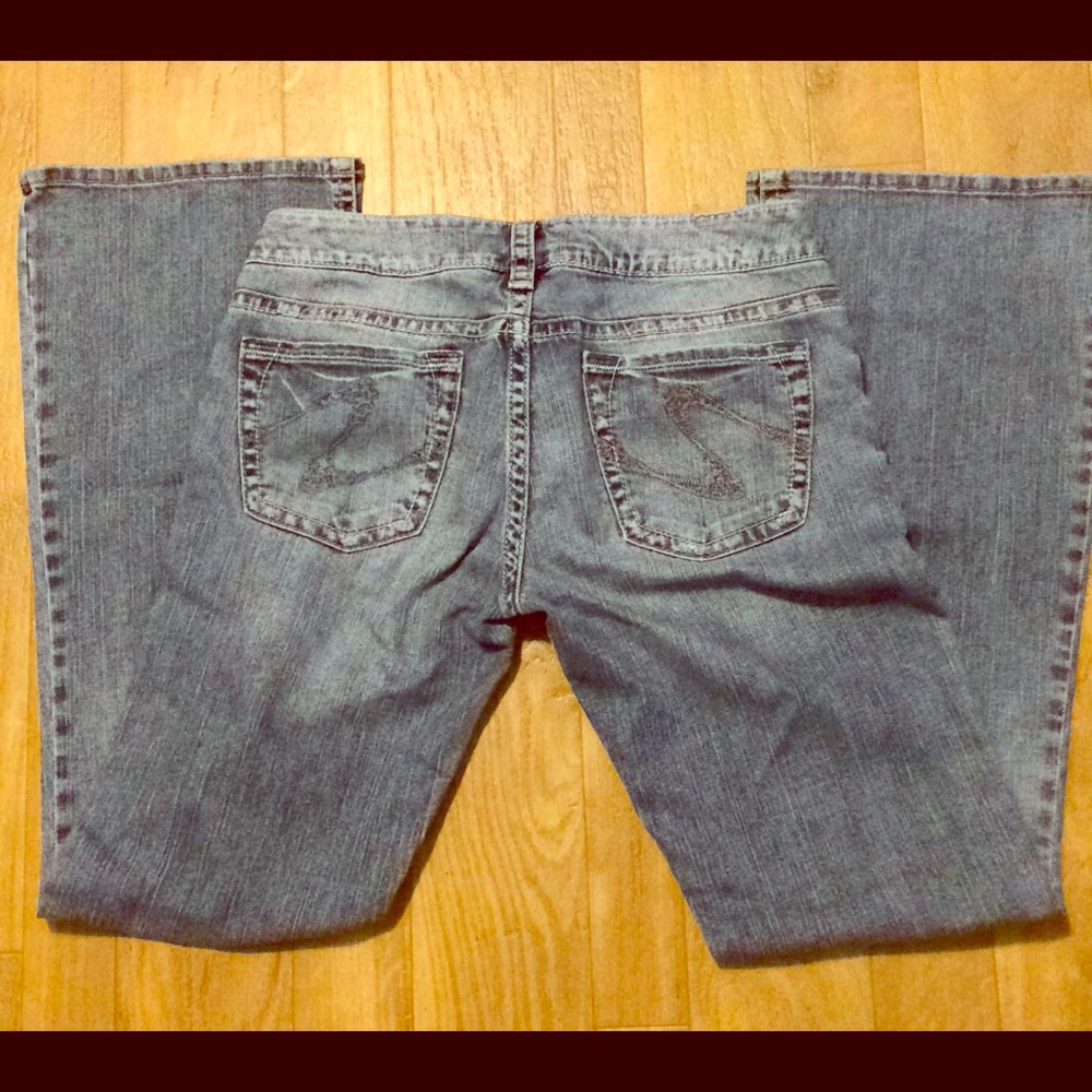 Women's jeans